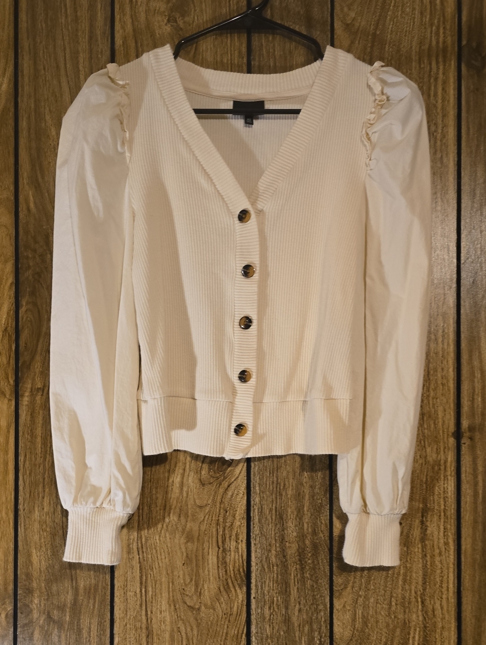 Who What Wear Ivory Ribbed V-Neck Cardigan